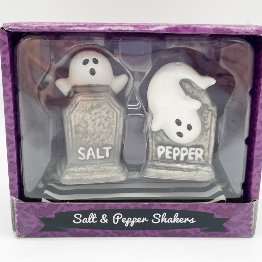 TRANSPAC HALLOWEEN SALT & PEPPER SHAKERS Graveyard GHOSTS W/TRAY NEW